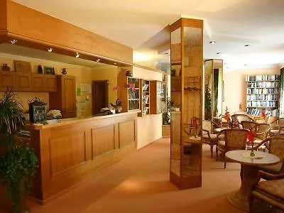 Hotel & Cacciatori 4*